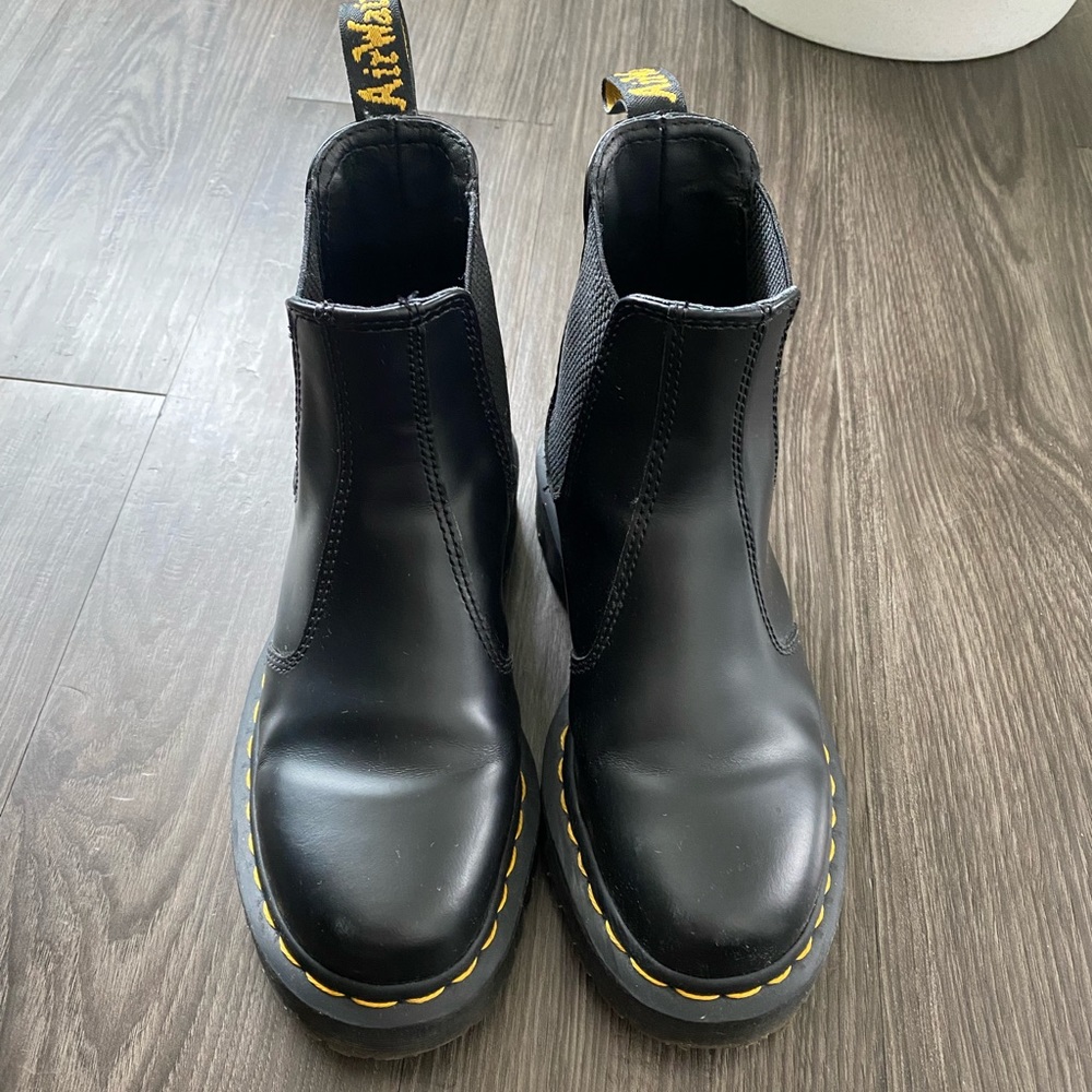 Dr. Marten Chelsea Boots - Picture 2 of 4